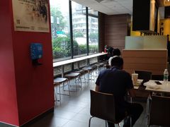 -麦当劳(杭州庆春路店)