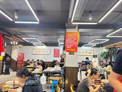 -民间瓦缸煨汤館(嵩山路店)