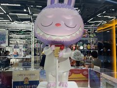 -泡泡玛特POPMART(侨福芳草地店)