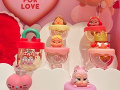 -泡泡玛特POPMART(上海环球港店)