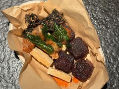 -三出山火锅(南京万象天地店)