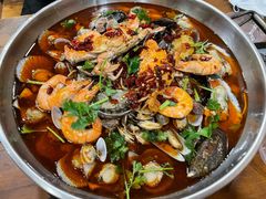 -老东镇啤酒屋海鲜加工·蒸汽海鲜·海鲜烧烤(台东店)