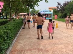 -汤山欢乐水世界