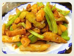 地三鲜-新派川菜馆(济南路店)