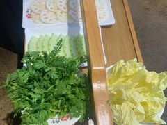 -焯牛潮汕牛肉火锅(云峰街创始店)