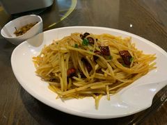 酸辣土豆丝-自己人(九码头店)