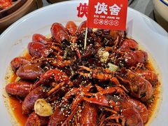 -侠舍·江湖小龙虾大排档(沌口总店)