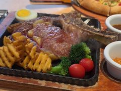 -菲滋意式餐厅(临海银泰店)