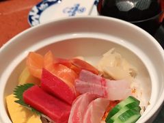 -小山日本料理(兴业太古汇店)