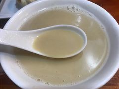 高浓度纯黄豆现磨豆浆-老陶包子铺(南大西南村店)