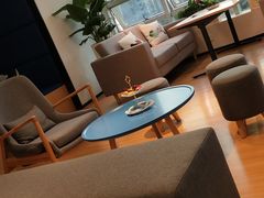 -喜士多便利店(上海虹桥枢纽国展中心云和夜泊酒店店)