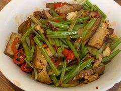 -建辉湖南土菜馆(南大街店)