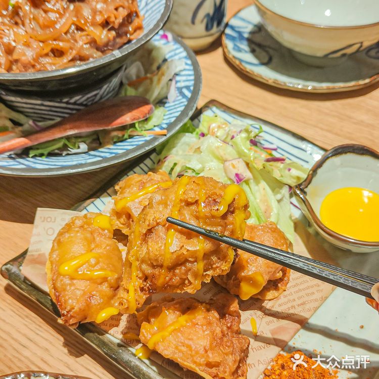 江汉路跨年必吃‼️日式氛围感敲足的日料