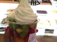 -三佰瑞冻酸奶(凯德MALL店)