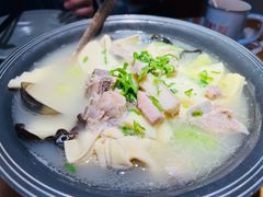 春笋腌笃鲜-蜜桃餐厅·伴山(海岸城店)