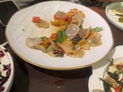 -缘生态云南菜·野生菌庭院餐厅(华侨城店)