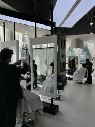 -U·NI SALON 造型
