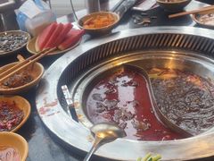 -唇辣号重庆老火锅(燕郊鑫乐汇店)