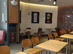 大堂-汉堡王(百花谷店)