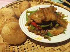 锅盔回锅肉-粉墨特色菜·烧烤音乐酒馆