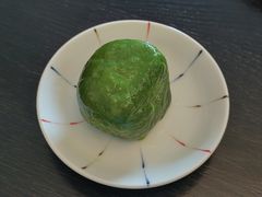 马兰头青团-王家沙点心店(南京西路总店)