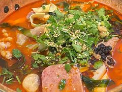 -成都你六姐·牛肉冒菜·麻辣香锅(长泰广场店)