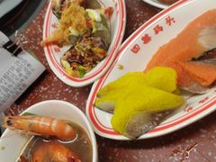 -四囍码头海鲜烧烤自助火锅(外滩南京东路悦荟广场店)