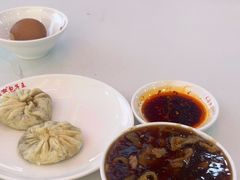 -陈寔包子王·卤煮小肠·京味小吃(龙潭店)