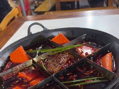 -正南齊北重庆老火锅(光华村直营店)