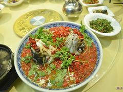 -湘潭九龙鱼头店(城南西路店)