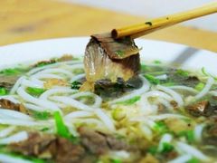 -花溪王记牛肉粉(四季花溪商场店)