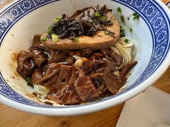 -沪西老弄堂面馆(定西路店)