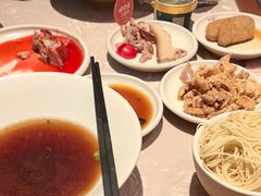 -松鹤面馆·古法焖肉面(观前店)