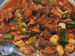 -俭寨大盘鸡·手抓肉·烧烤新疆菜(乌苏路店)