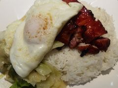 叉烧煎蛋饭-香港新发烧腊茶餐厅(书城店)