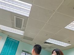 -同仁验光配镜(中心店)