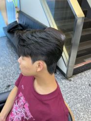 -藤野造型专业烫染接发