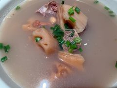 莲藕猪骨汤-兔槽江湖菜·重庆璧山兔(水围店)