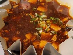 -穹六人间 people 6(岳阳路店)