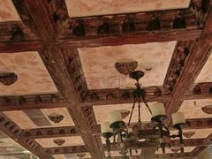 -凯撒城堡西餐厅(颐和国际店)