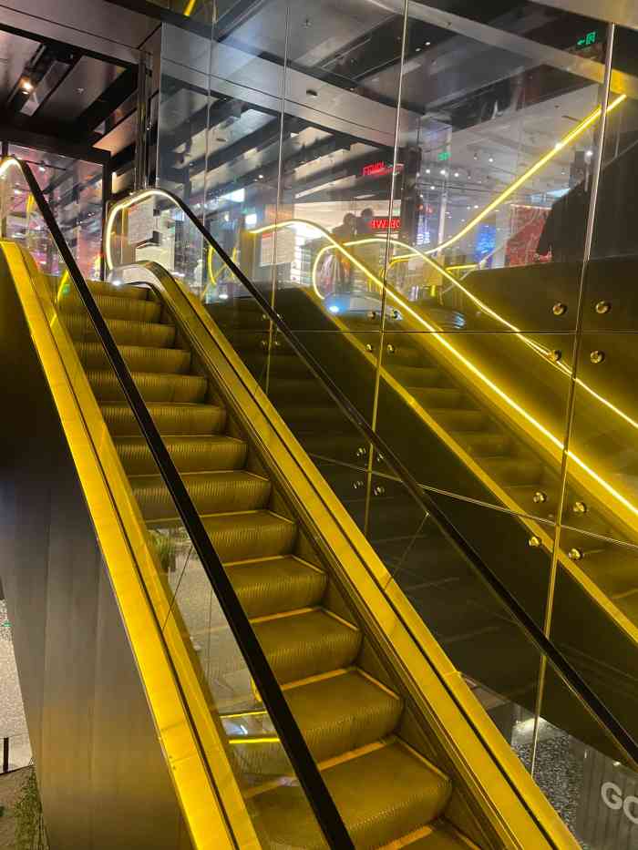 skp-s-"疫情原因半年多没去大望路了,刚好路顺便过."-大众点评移动版