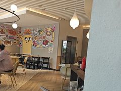 -必胜客(WOW中央公园店)