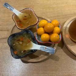 -涂tu指甲日式美甲美睫店