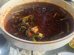 -陈胖子鱼庄(黄辣丁新津店)