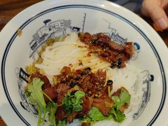 -黑白电视长沙小吃(美林M·LIVE天地东座店)