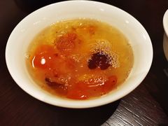 银耳炖桃胶-京香轩·中餐厅(上海中庚聚龙酒店)