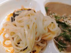 -百品聚旋转火锅(号外店)
