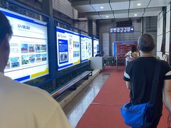 -奥冠体育华师附中恒温游泳馆