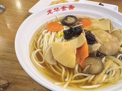 -龙华寺