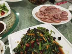 菠菜陈醋花生米-李连贵熏肉大饼(沈阳站店)